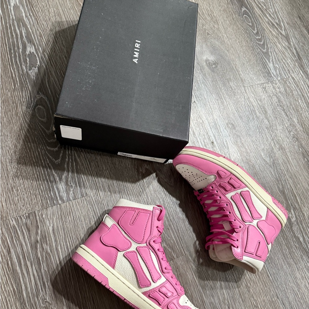 AMIRI Pink and Cream Sneakers Modern Athletic Style